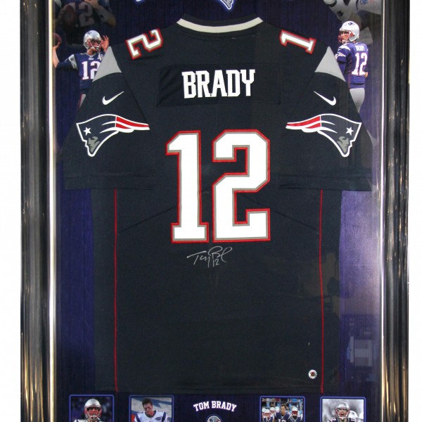 Brady Tom Signed Jersey 0918